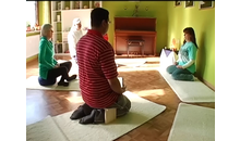 Kundenbild groß 10 Yoga-Schule Giri